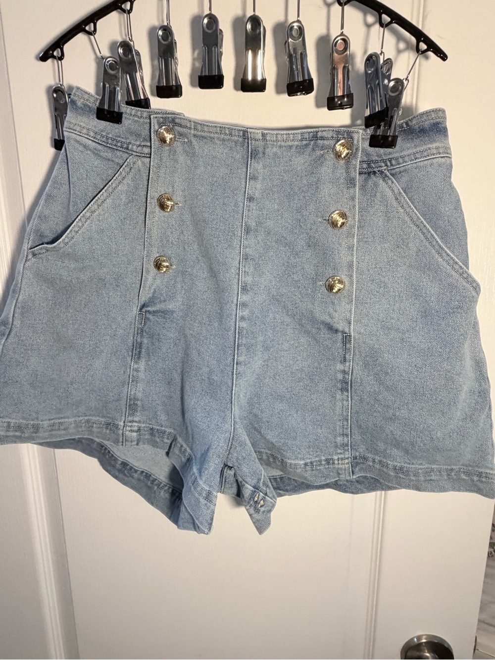 Light Wash Denim High-Waist Shorts with Gold Button Detail
